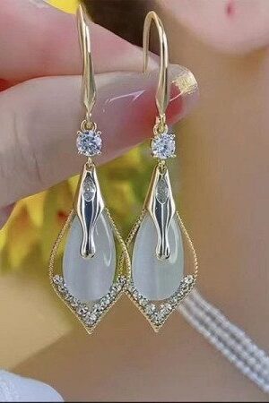 Zircon Cats Eye Earrings-129