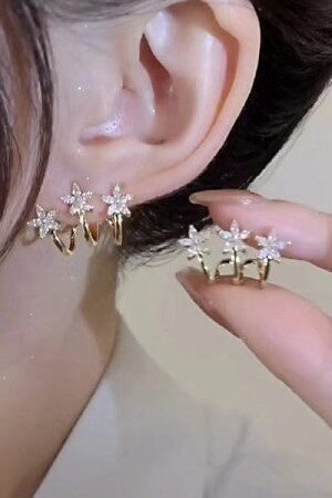 Starburst Cluster Hoop Earrings -144